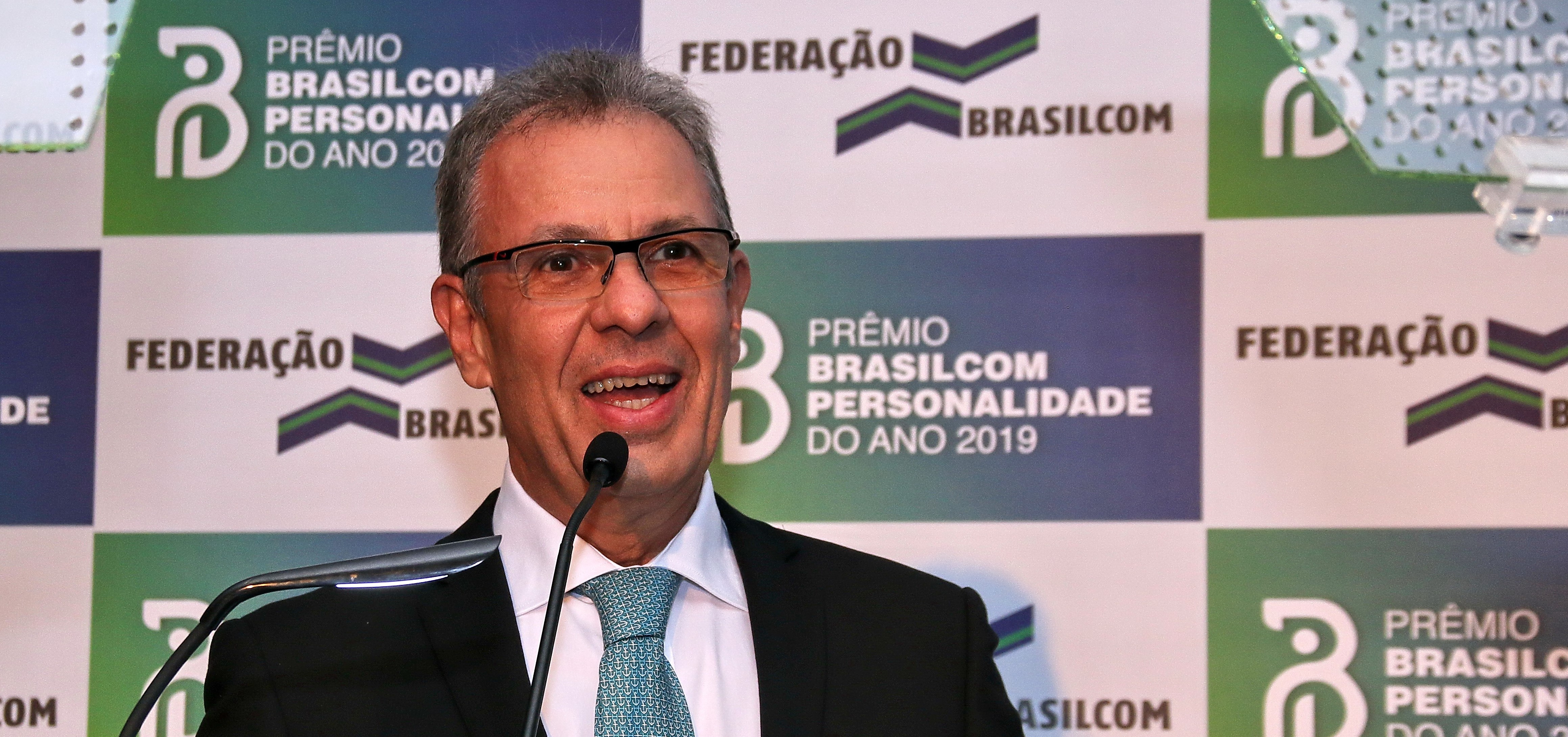 Ministro de Minas e Energia, Bento Albuquerque, fala sobre a abertura de mercado, biocombustíveis e um novo momento da economia em entrevista exclusiva à BRASILCOM