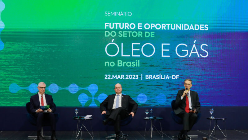 BRASILCOM participa de seminário sobre óleo e gás (março 2023)