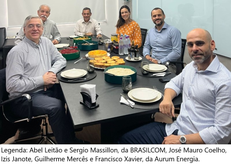 BRASILCOM firma parceria estratégica com o consultor José Mauro Coelho (setembro 2025)