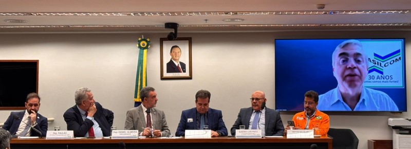 Abel Leitão fala na Câmara sobre os desafios para o controle da qualidade dos combustíveis (outubro 2025)