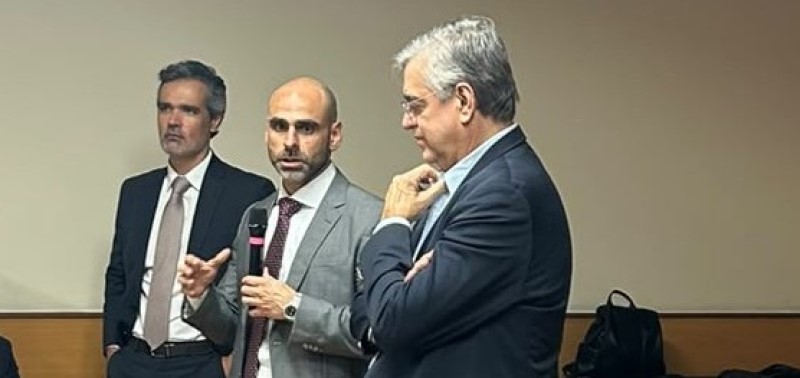 Secretário de Fazenda do RJ conversa com Associadas à BRASILCOM (agosto 2026)